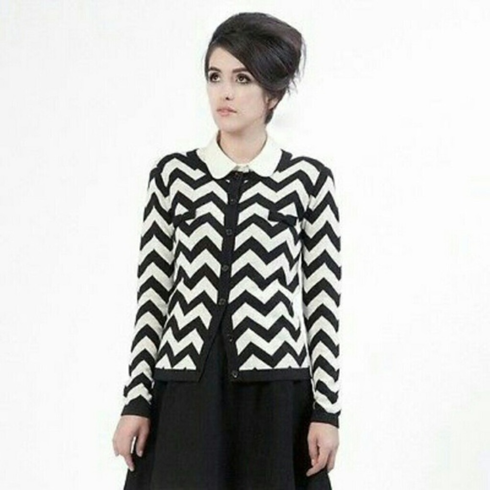 Chevron striped cardigan.